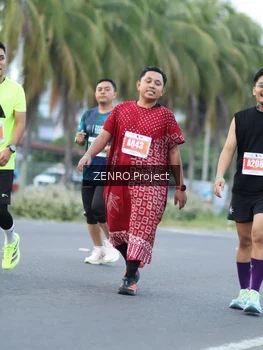 Runner Photo 4927633