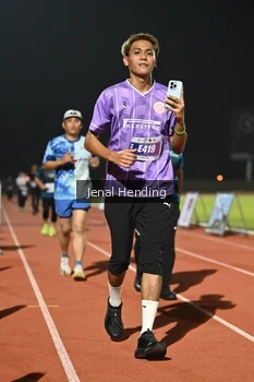 Runner Photo 4927641