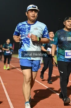 Runner Photo 4927644
