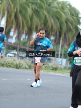 Runner Photo 4927691
