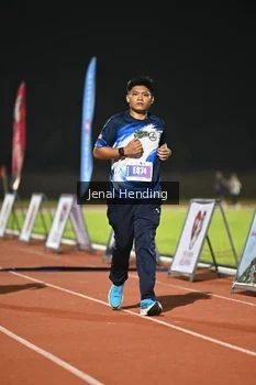Runner Photo 4927708