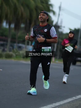Runner Photo 4927916