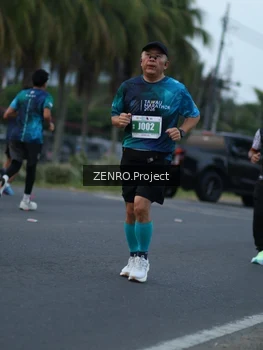 Runner Photo 4927976