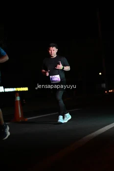 Runner Photo 4927977