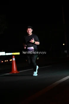 Runner Photo 4927991