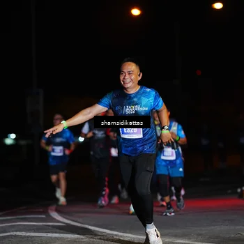 Runner Photo 4927994