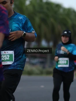 Runner Photo 4928181