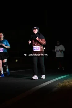 Runner Photo 4928188