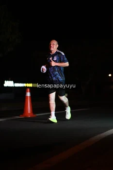 Runner Photo 4928206