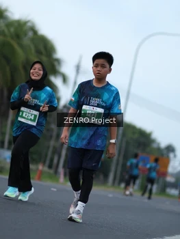 Runner Photo 4928223