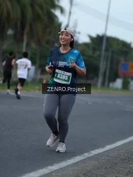 Runner Photo 4928247
