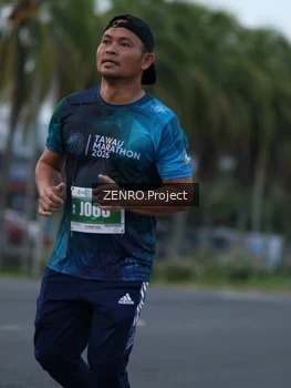 Runner Photo 4928283