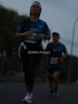 Runner Photo 4928286