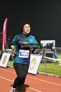 Runner Photo 4928305