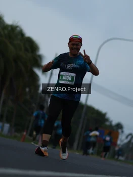Runner Photo 4928323