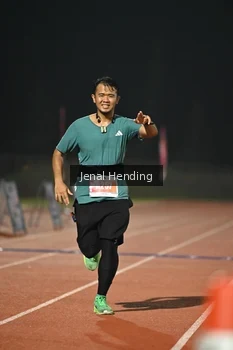 Runner Photo 4928330