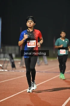 Runner Photo 4928353