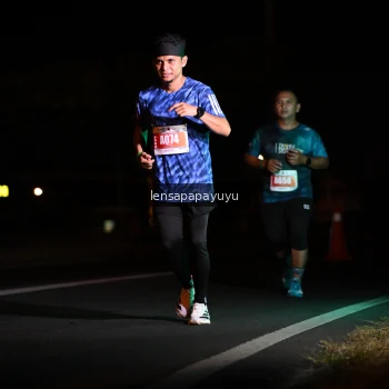 Runner Photo 4928366