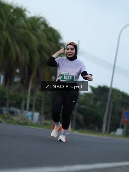 Runner Photo 4928375