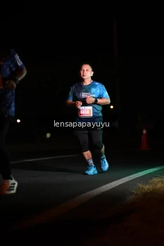 Runner Photo 4928377
