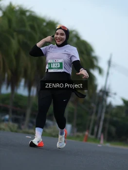 Runner Photo 4928400