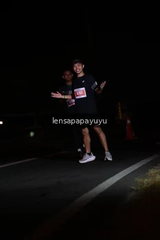 Runner Photo 4928524