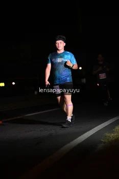 Runner Photo 4928585