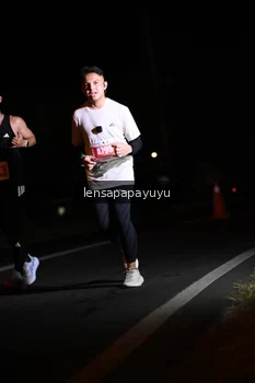 Runner Photo 4928588