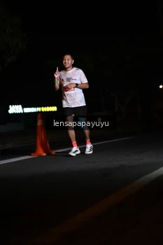 Runner Photo 4928635