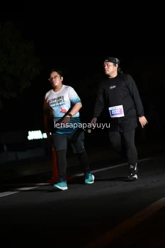 Runner Photo 4928664