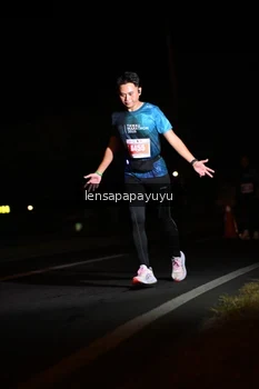 Runner Photo 4928693