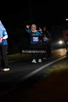 Runner Photo 4928754