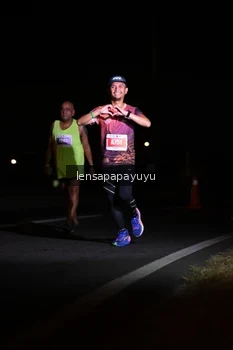 Runner Photo 4928916