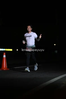 Runner Photo 4928946