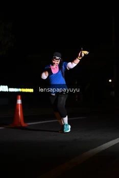 Runner Photo 4928947