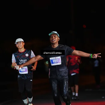 Runner Photo 4928998