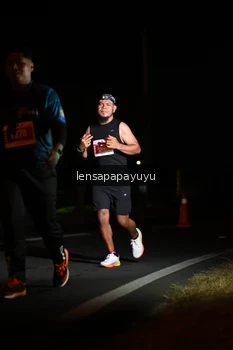 Runner Photo 4929028