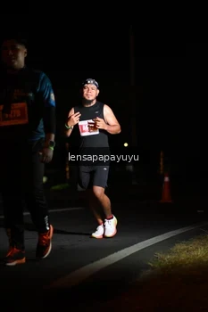 Runner Photo 4929029