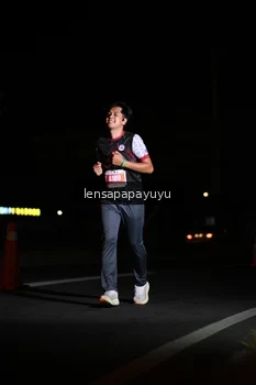 Runner Photo 4929057