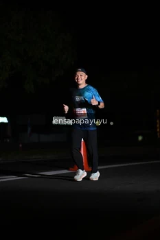Runner Photo 4929191