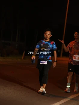 Runner Photo 4929325