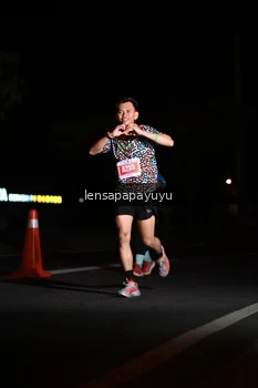 Runner Photo 4929373