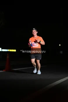 Runner Photo 4929374