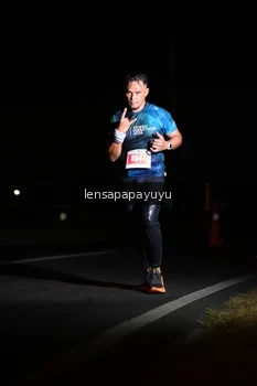 Runner Photo 4929459