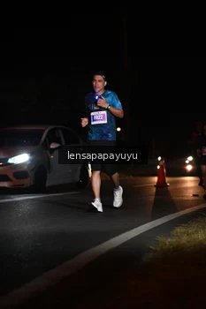 Runner Photo 4929517