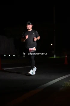 Runner Photo 4929564