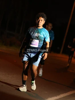 Runner Photo 4929616