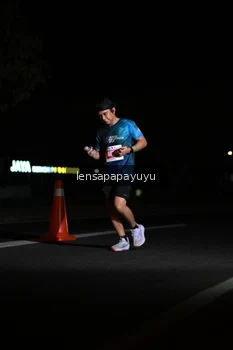 Runner Photo 4929657