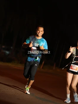Runner Photo 4929671