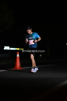 Runner Photo 4929677